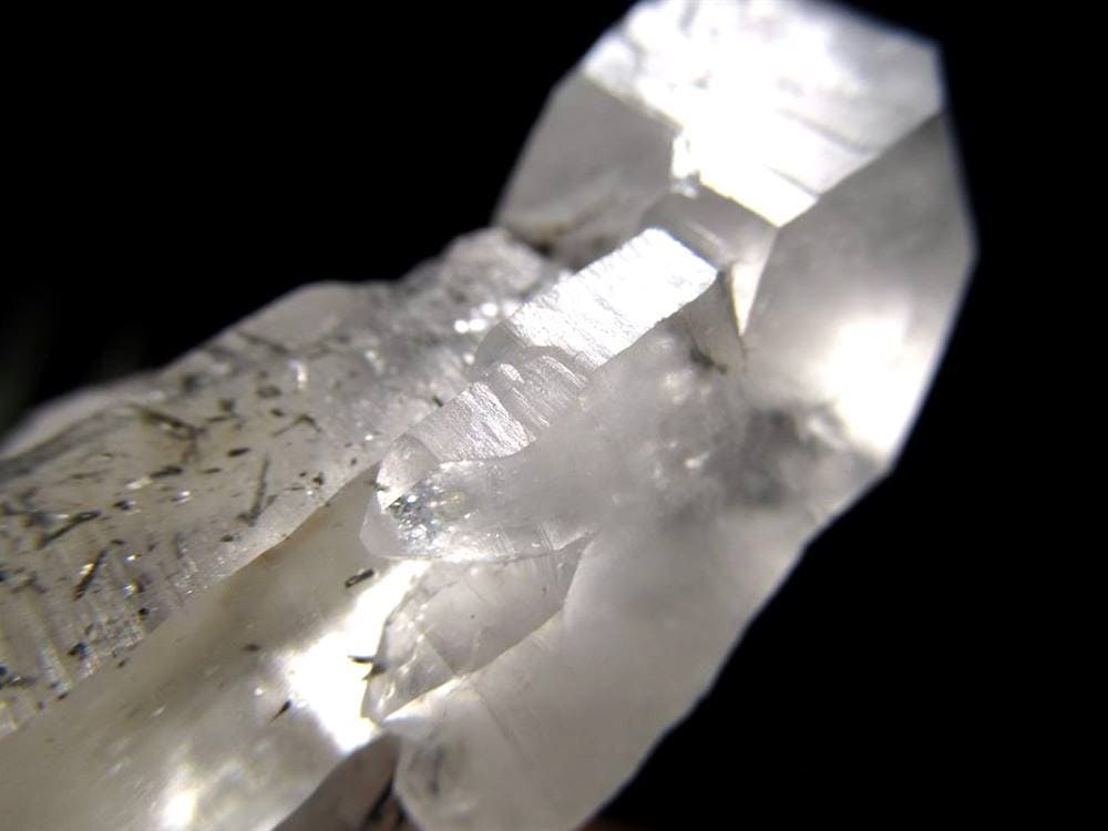 ガネーシュヒマール水晶 ヒマラヤ山脈 水晶クラスター クローライト水晶 ガネーシュヒマール産クラスター