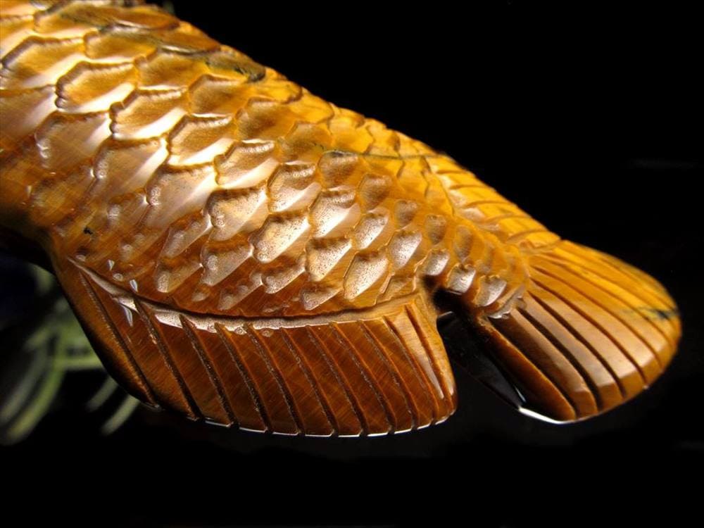 アロワナ 置物 タイガーアイ 龍魚 彫刻
