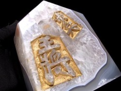 将棋駒彫刻置物
