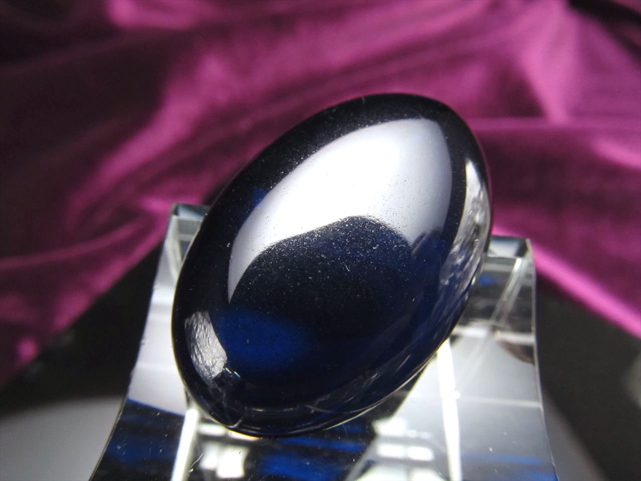 サファイアブルーアンバー