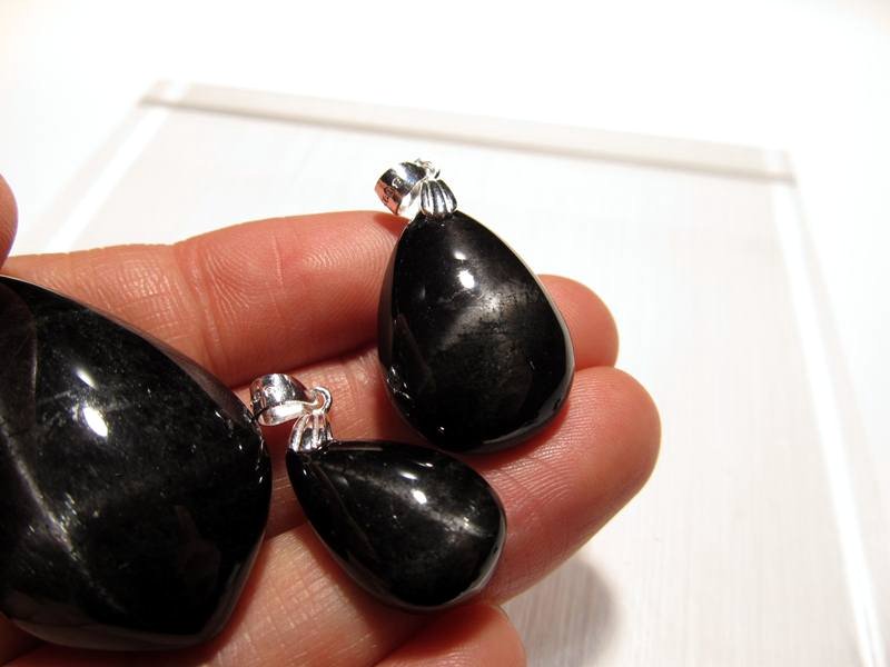 ブラックスターペンダントトップ