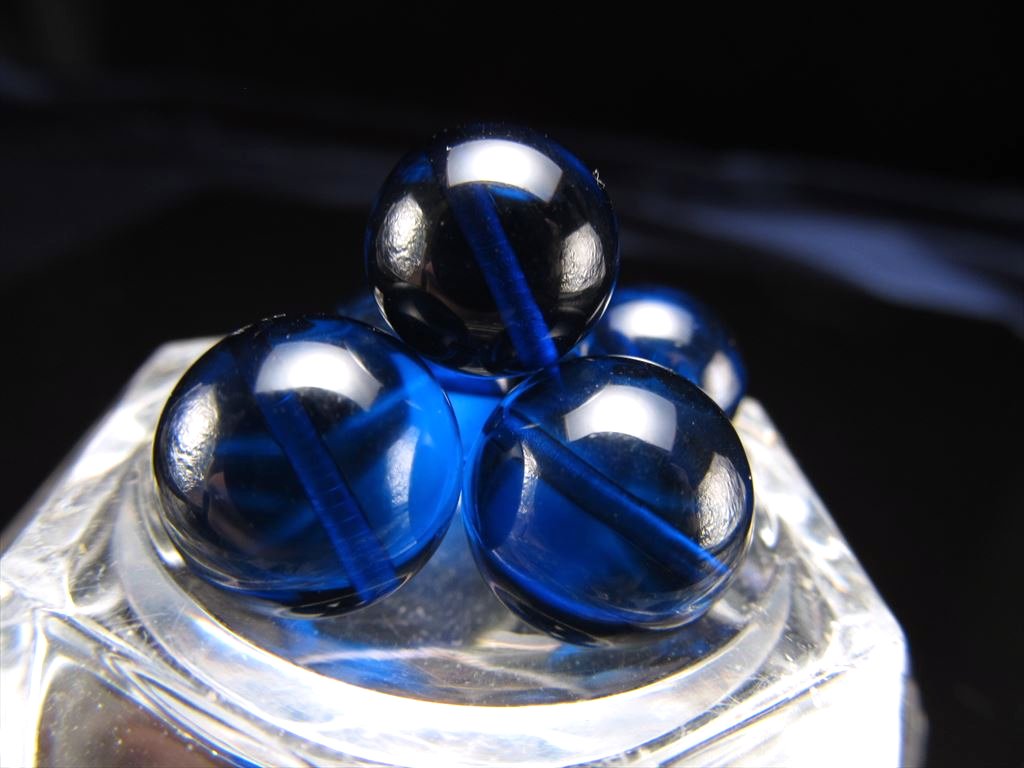 200☆特選一品☆希少☆AAA天然極上品【バルト海産MIXアンバー