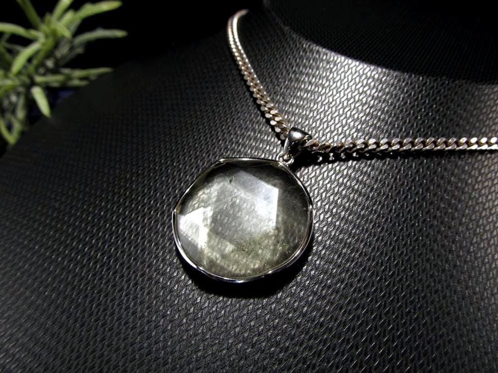 リビアングラス 六芒星 ペンダント アクセサリー 隕石