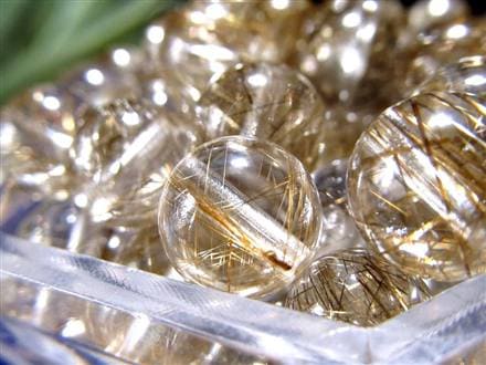 シルバールチルクォーツ ビーズ石 1粒売り バラ珠 銀針水晶