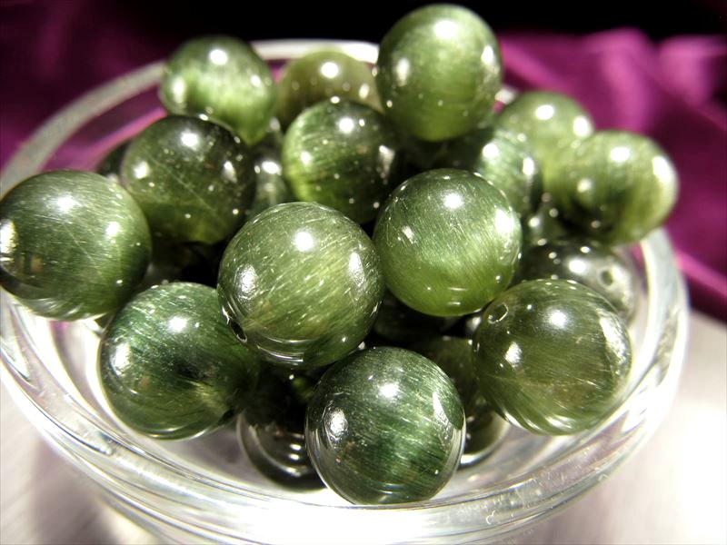 グリーンルチル