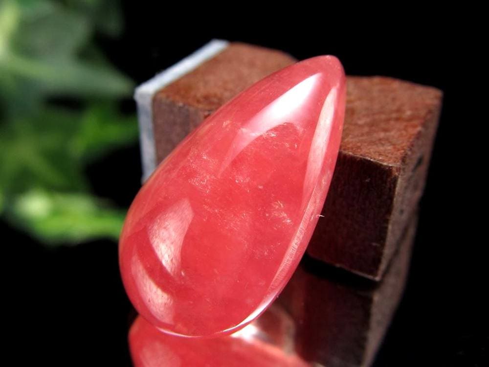 インカローズ ロードクロサイト カボション タンブル 菱マンガン鉱