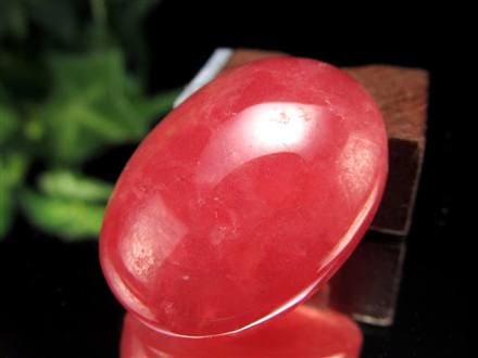 インカローズ ロードクロサイト カボション タンブル 菱マンガン鉱