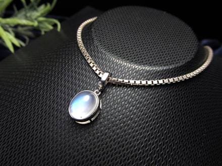 ブルームーンストーン ペンダントトップ ムーンストーン ペンダント 誕生石