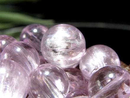 クンツァイト リチア輝石 ビーズ 9月の誕生石