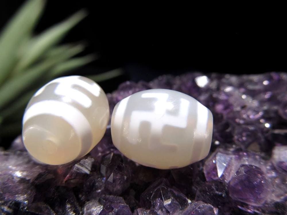 玉髄 カルセドニー 天珠 聖なるお守り