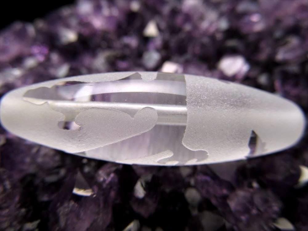 騎龍観音天珠 三本爪 水晶 クリスタル 天珠