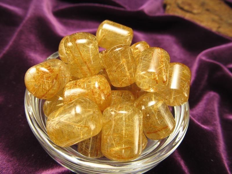 ゴールドルチル俵