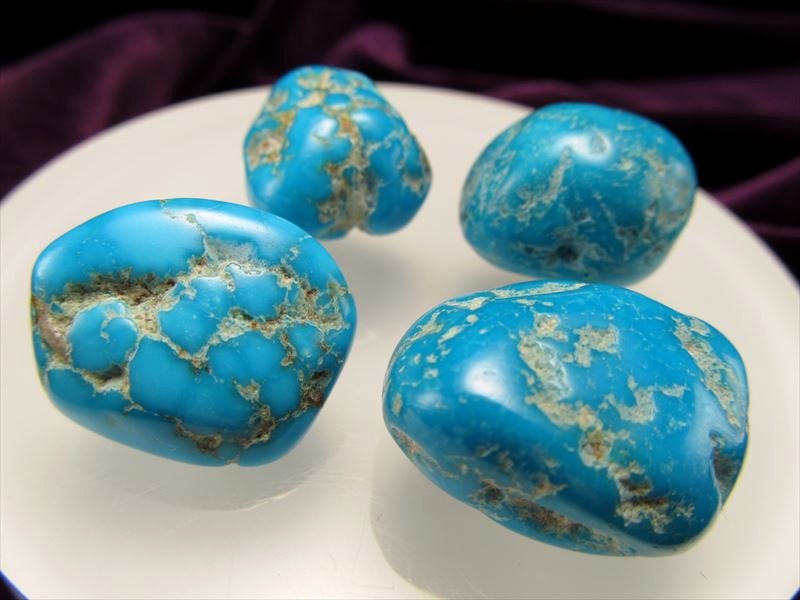 キングマンターコイズ