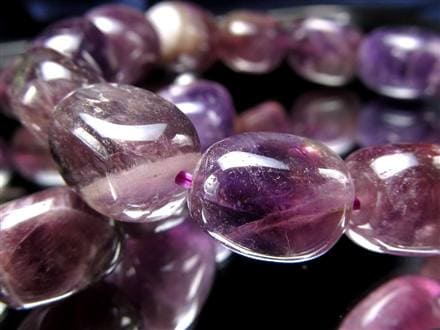 アメジスト シェブロン ファントム ブレスレット ラベンダー