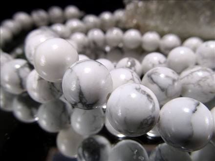 ハウライト,ハウ石,ビーズ連,天然石,パワーストーン