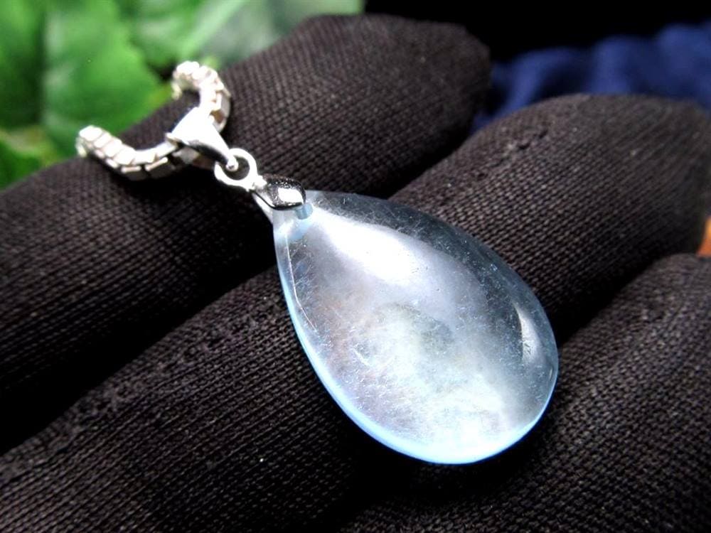 アクアマリン ペンダントトップ Silver925 ドロップ型 3月の誕生石 幸せな結婚』の象徴