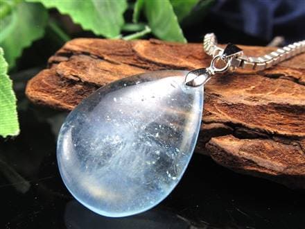 アクアマリン ペンダントトップ Silver925 ドロップ型 3月の誕生石 幸せな結婚』の象徴