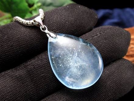 アクアマリン ペンダントトップ Silver925 ドロップ型 3月の誕生石 幸せな結婚』の象徴