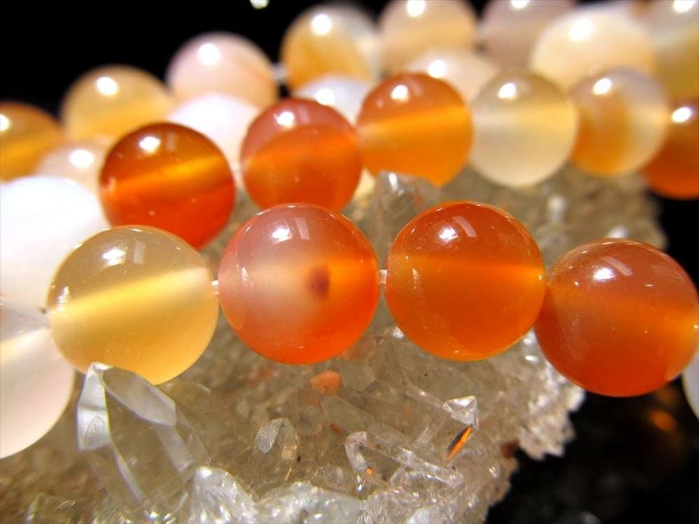 ミルキーオレンジ カルセドニー 玉髄 ビーズ 連販売