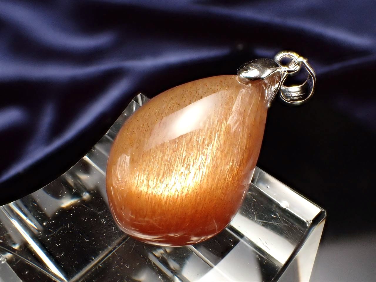 ゴールデンキャッツアイサンストーン