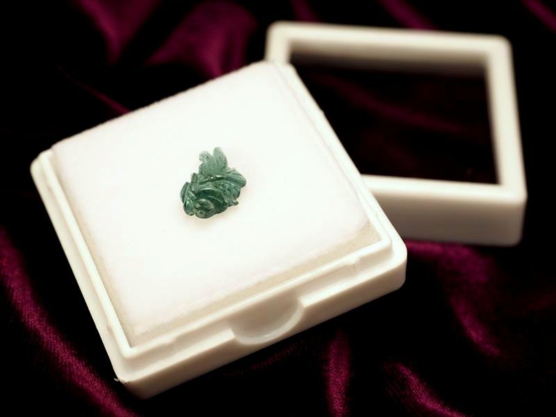 5Aヴェルデライト【グリーントルマリン】  金魚