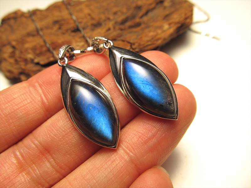 ブラックラブラドライト　天然石　大珠　ブレスレット　ピアス　ペンダントヘッド ブラックラブラドライト 天然石 大珠 ブレスレット ピアス ペンダント