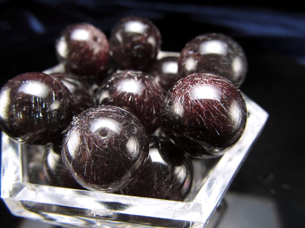 1粒売り】◇厳選！ロイヤルクラス◇漆黒の中に輝く濃密ブラックゲー