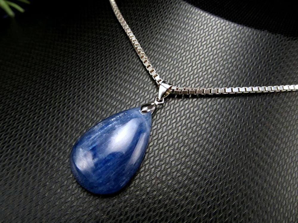 カイヤナイト ペンダント ネックレス 藍晶石 アクセサリー