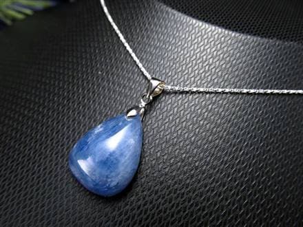 カイヤナイト ペンダント ネックレス 藍晶石 アクセサリー