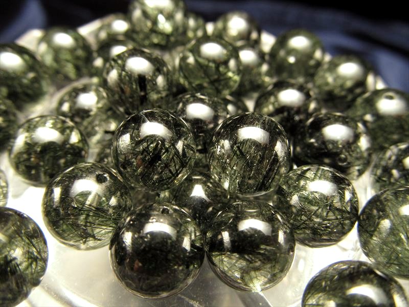 グリーンルチル