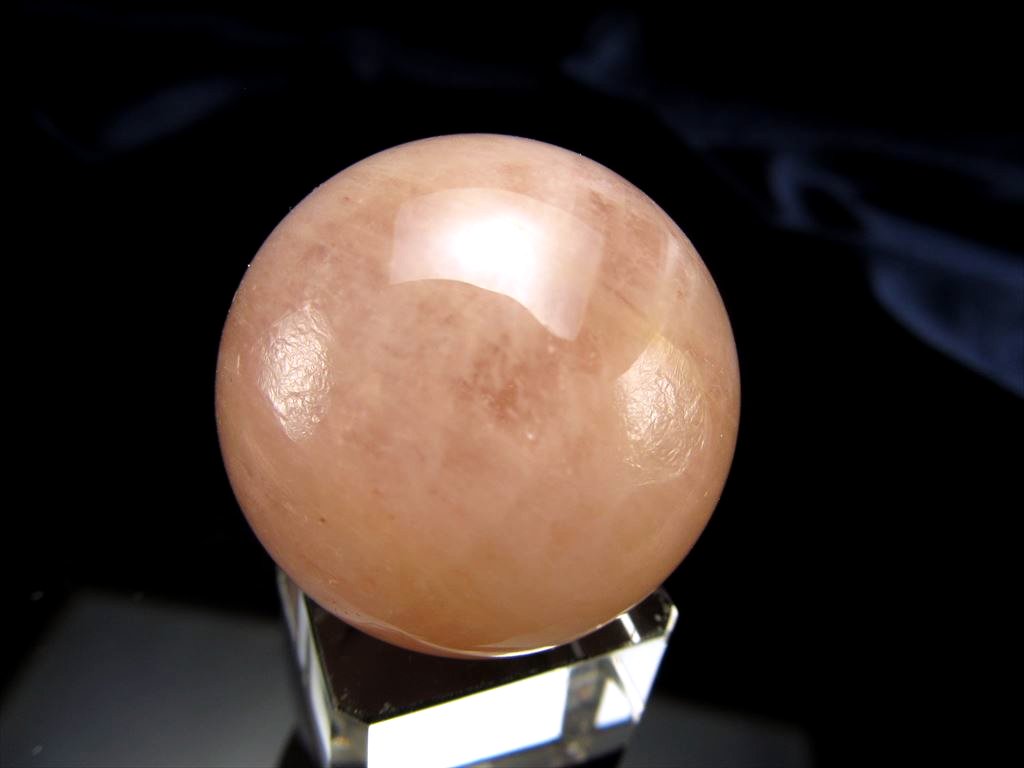 オレンジモルガナイト