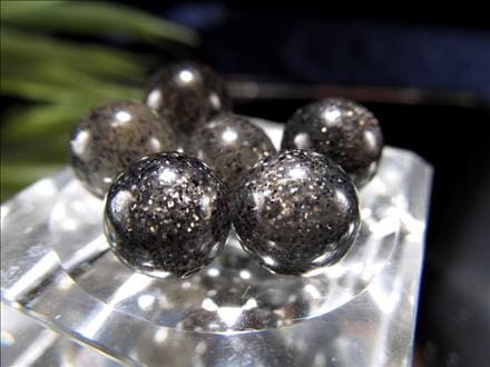 ブラックサンストーン ビーズ アベンチュレッセンス 日長石 粒売り