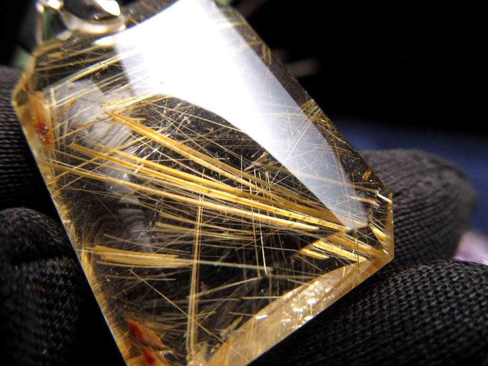 ゴールドルチルクォーツ ペンダントトップ 金針水晶アクセサリー ルチレイテッドクォーツ