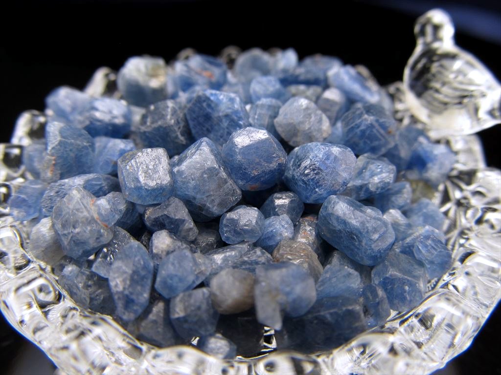 ☆数量限定☆希少激安♢ナチュラル【30g『世界四大宝石』サファイア