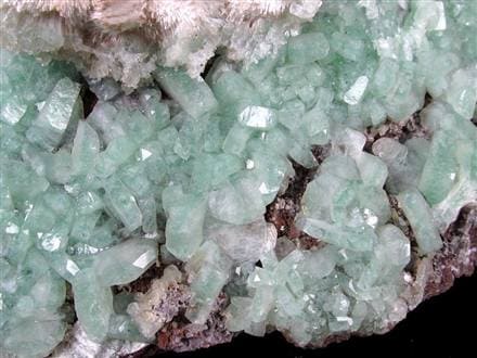 アポフィライト 魚眼石 クラスター 原石 ゼオライト