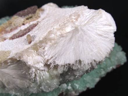 アポフィライト 魚眼石 クラスター 原石 ゼオライト