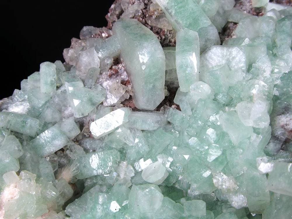 アポフィライト 魚眼石 クラスター 原石 ゼオライト