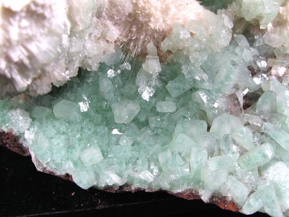 アポフィライト 魚眼石 クラスター 原石 ゼオライト