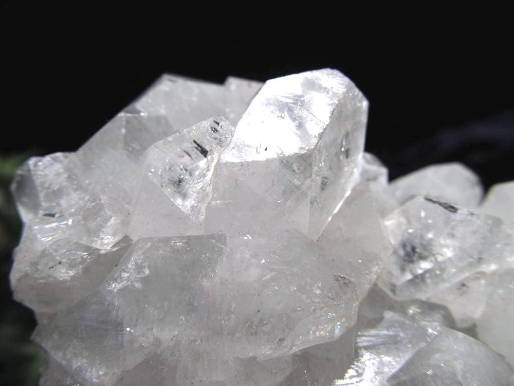 アポフィライト 魚眼石 クラスター 原石 ゼオライト