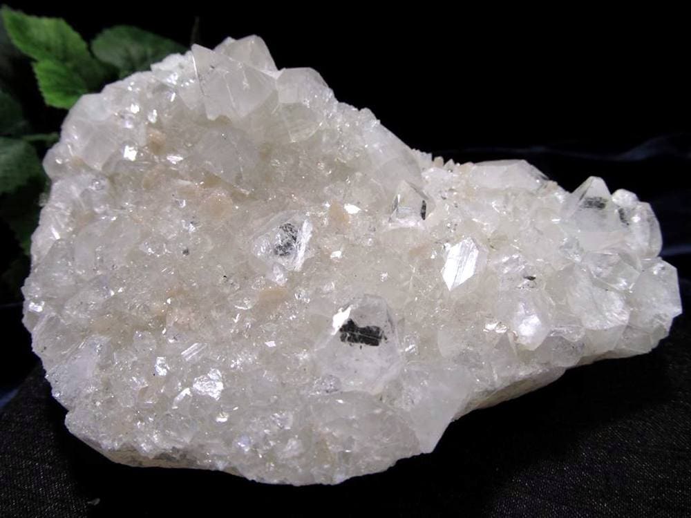 アポフィライト 魚眼石 クラスター 原石 ゼオライト