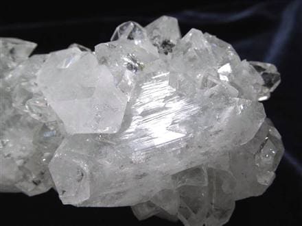 アポフィライト 魚眼石 クラスター 原石 ゼオライト