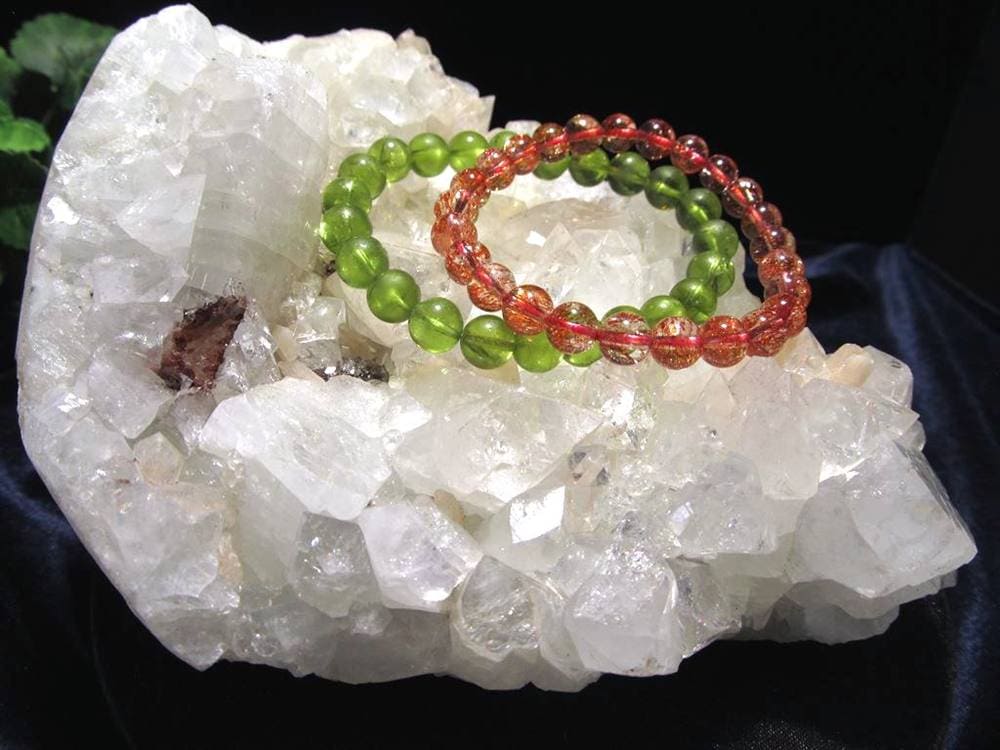 アポフィライト 魚眼石 クラスター 原石 ゼオライト