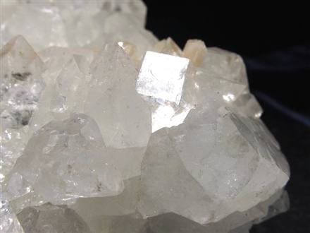 アポフィライト 魚眼石 クラスター 原石 ゼオライト