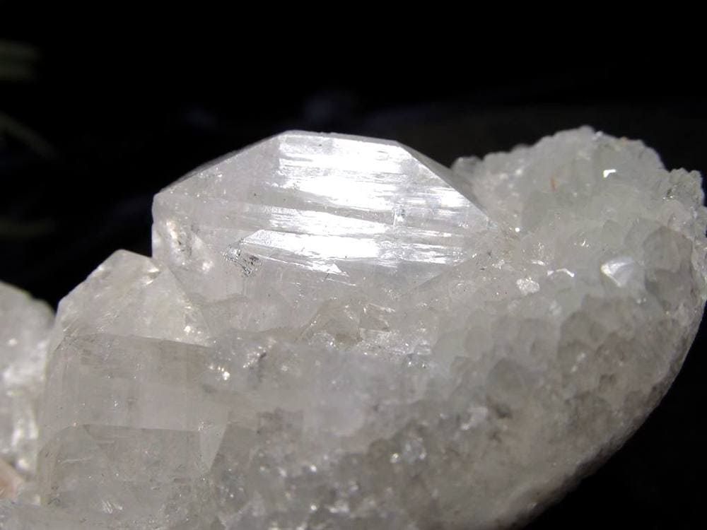 アポフィライト 魚眼石 クラスター 原石 ゼオライト