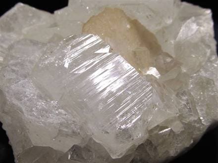 アポフィライト 魚眼石 クラスター 原石 ゼオライト