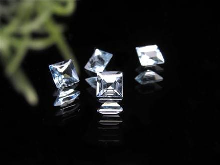 アクアマリンルース 宝石 スピリチュアル ジュエリー ジェム