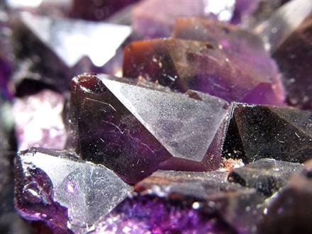 アメジスト 紫水晶 クラスター インド・マハーラーシュトラ州産 原石