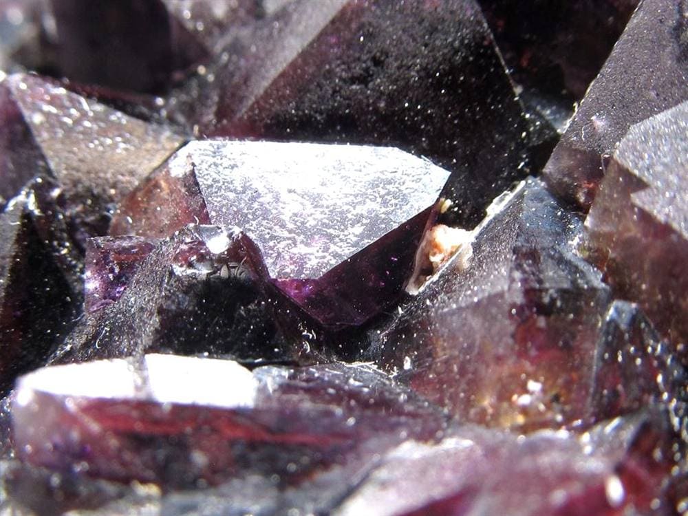 アメジスト 紫水晶 クラスター インド・マハーラーシュトラ州産 原石