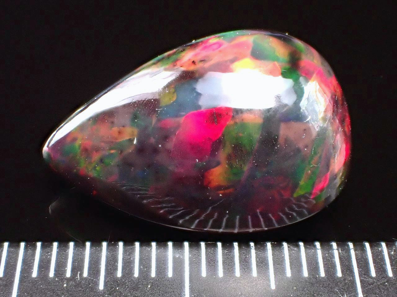 ブラックオパール