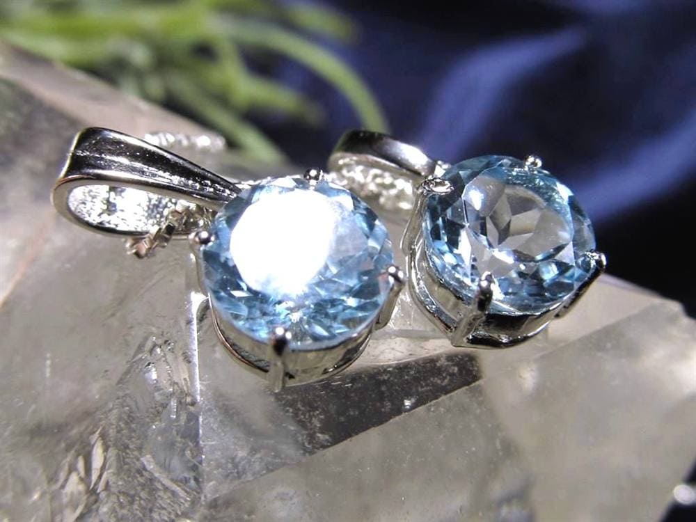 スイスブルートパーズ ペンダントトップ Silver925 シルバー トパーズ